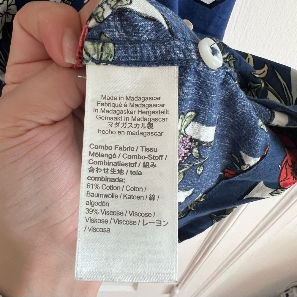 J.Crew Men's Medium Heatwave Summer Floral Short Sleeve Button Up​​​​​ - Picture 8 of 8